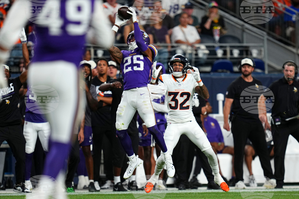 Vikings Broncos Football