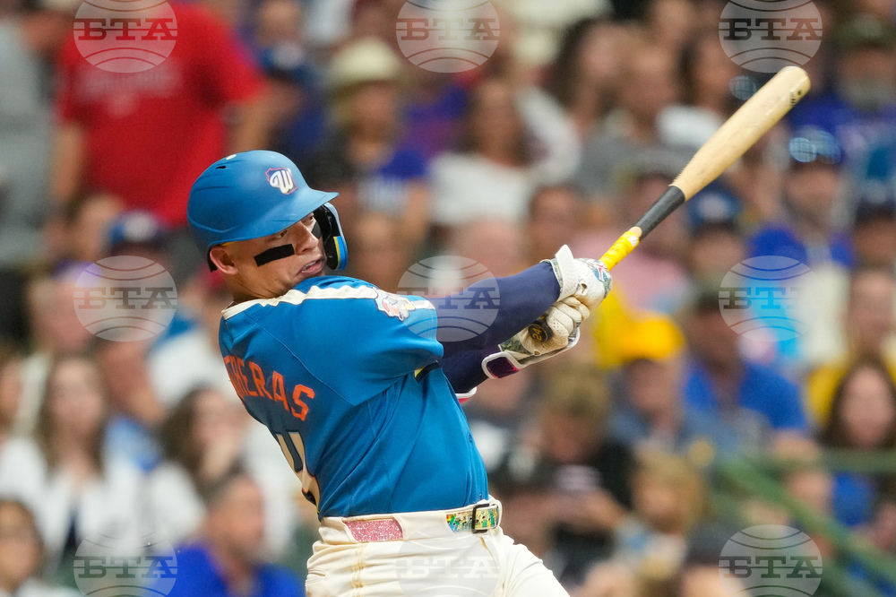 Rangers Brewers Baseball