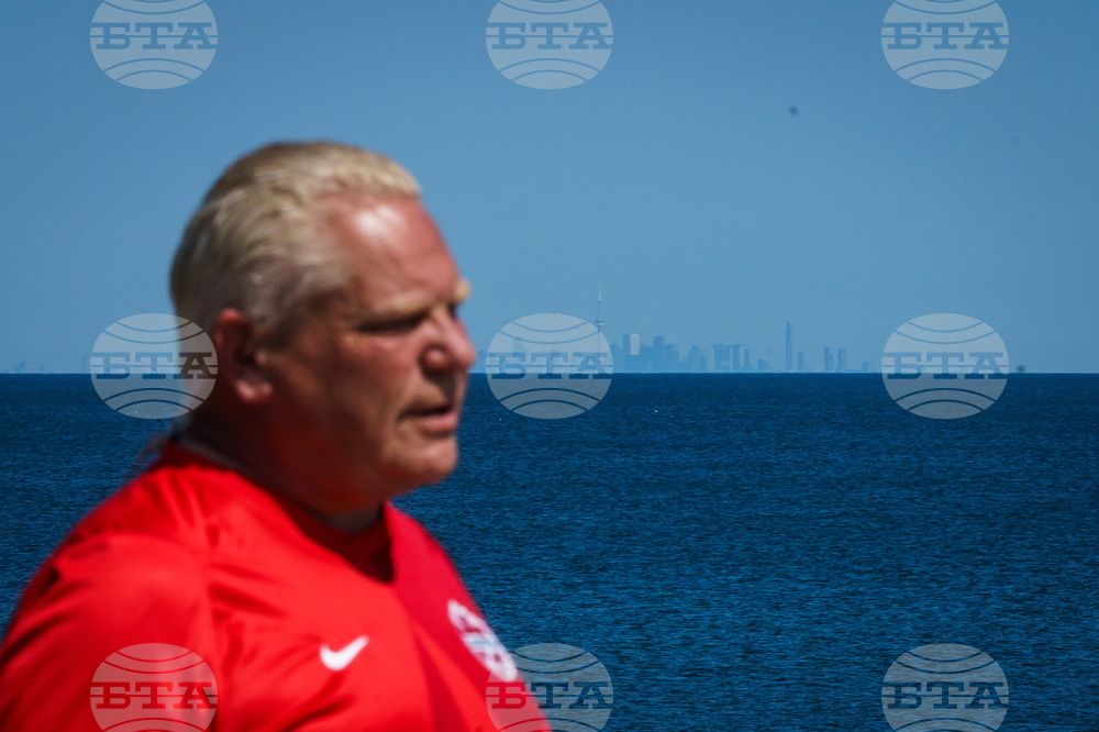 Canada US Lake Ontario