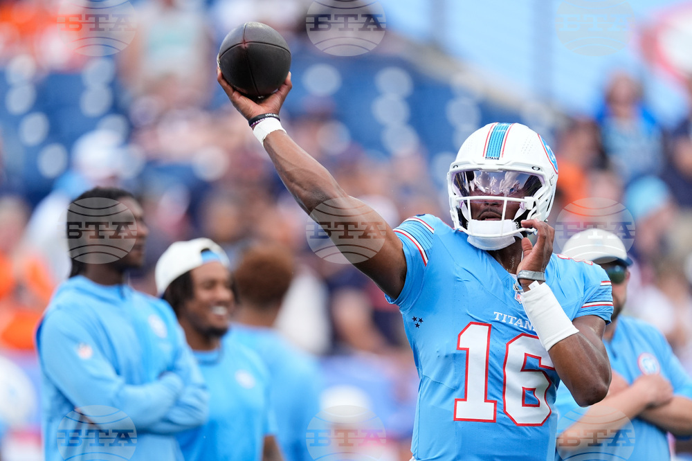Bears Titans Football
