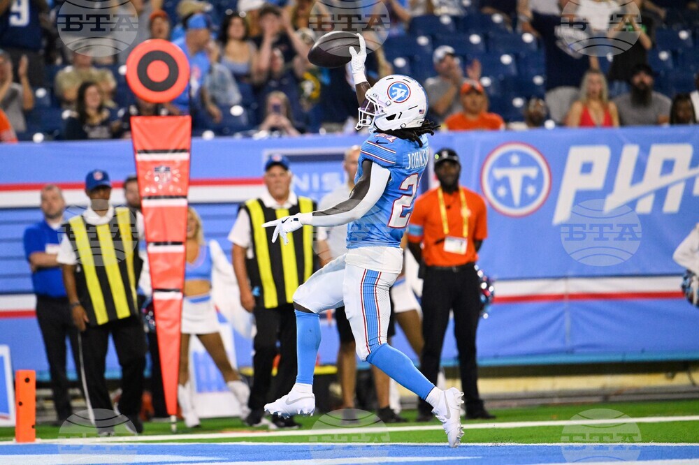 Bears Titans Football