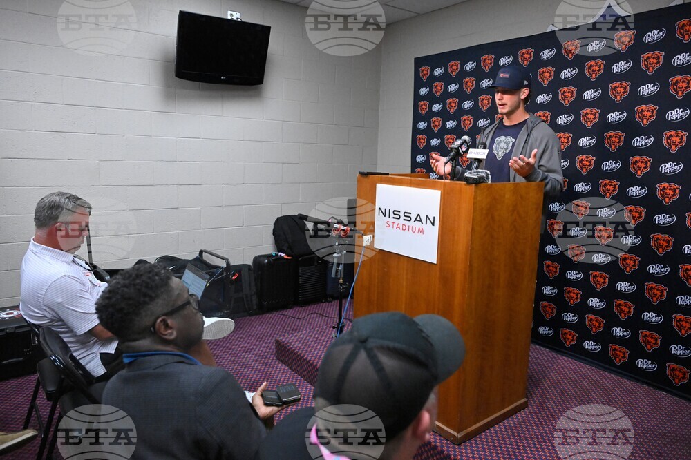 Bears Titans Football
