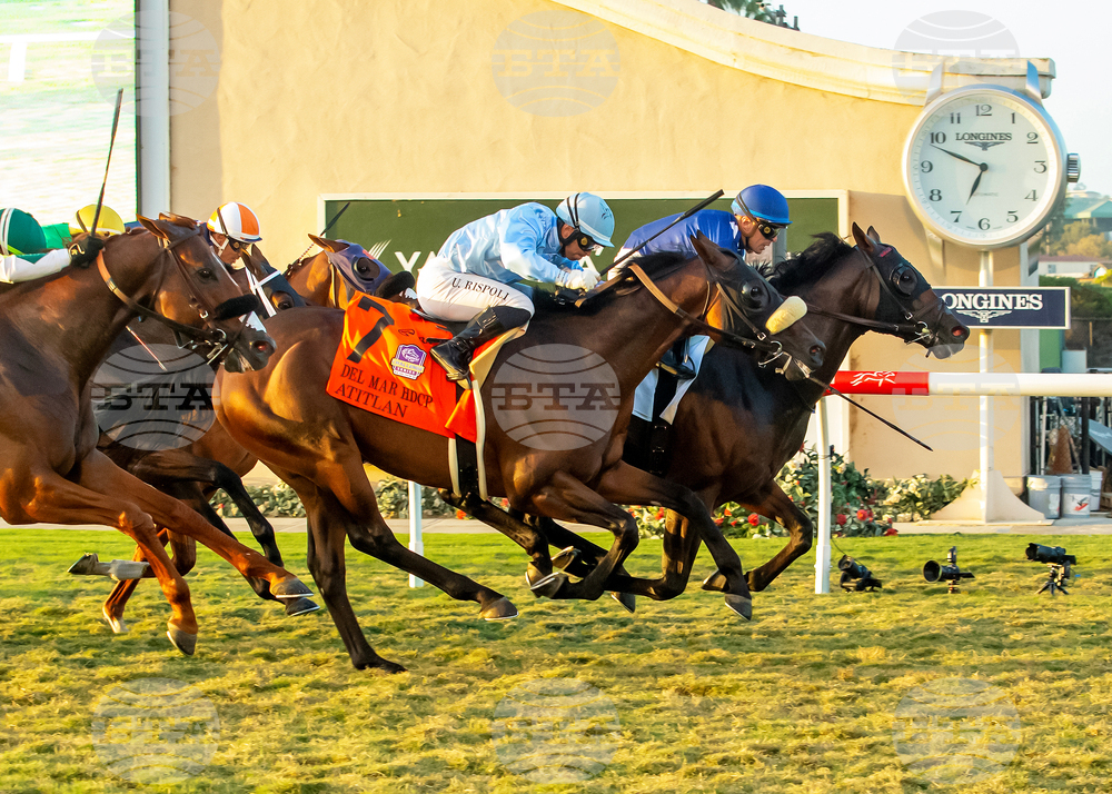 Del Mar Horse Racing