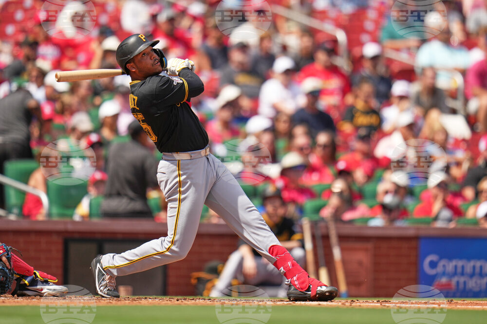 Pirates Cardinals Baseball