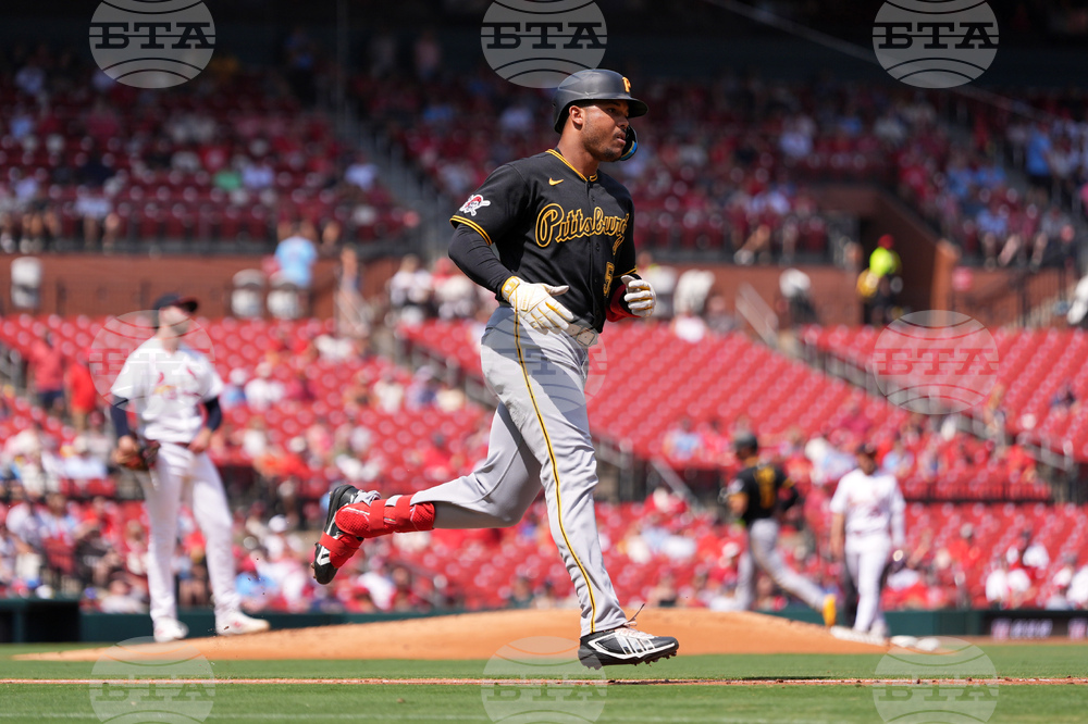 Pirates Cardinals Baseball