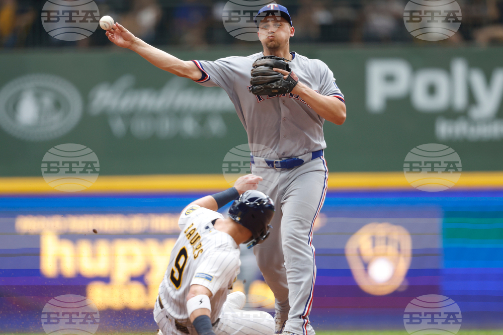 Rangers Brewers Baseball