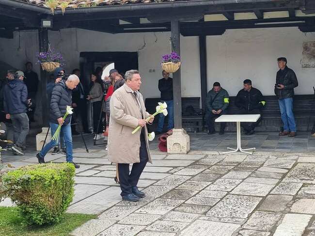 Творци от Северна Македония, които са потвърдилите участието си в концерт в София по повод годишнината от рождението на Гоце Делчев, впоследствие са се отказали