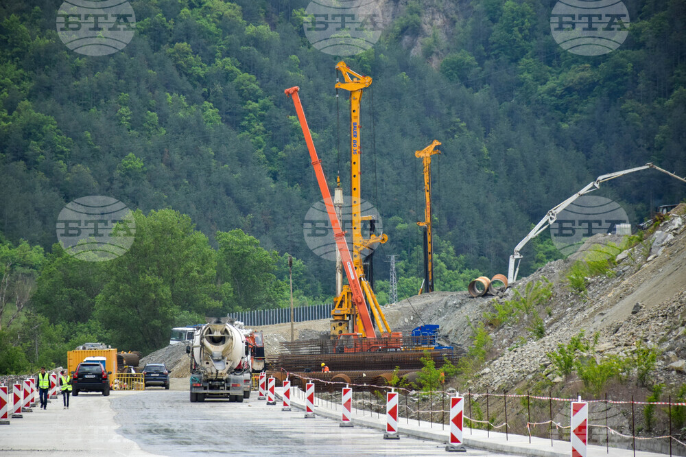 "Хидрострой" отговаря на липсата на квалифицирани кадри в строителството с активни инвестиции в хората, посочи ръководителят на дружеството