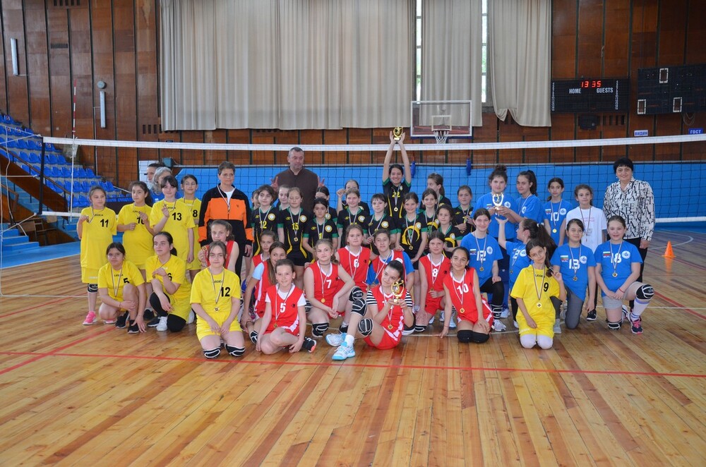 Община Видин: Волейболен турнир за момичета се проведе във Видин