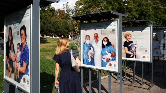 Photo Exhibition Celebrates 50 Years of Neonatal Care