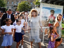 Фотографска изложба - „Всеки нов живот заслужава шанс“