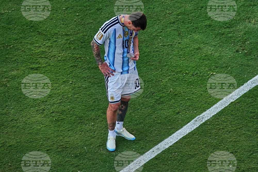 Messi Retires Argentina