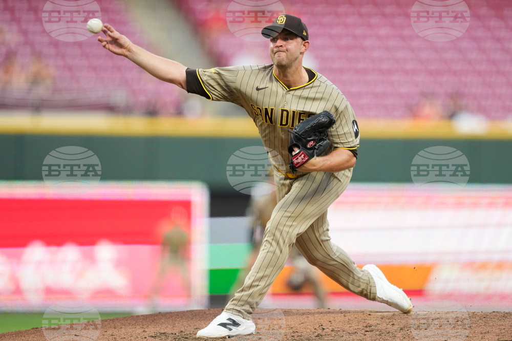 Padres Reds Baseball