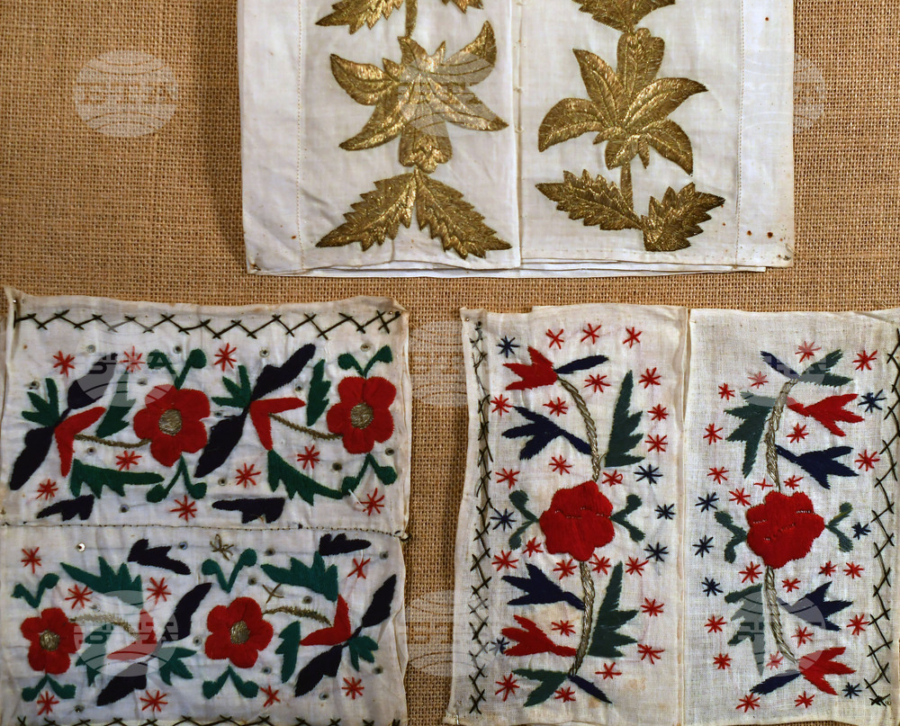 Исперих - изложба - „Пъстрият свят на мюсюлманското везбено изкуство“