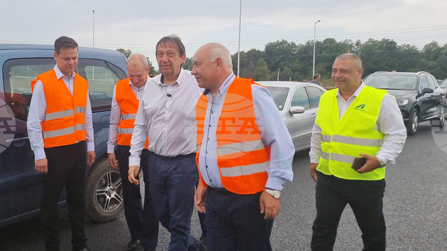 Regional Development Minister Vows Faster Construction of Hemus Motorway