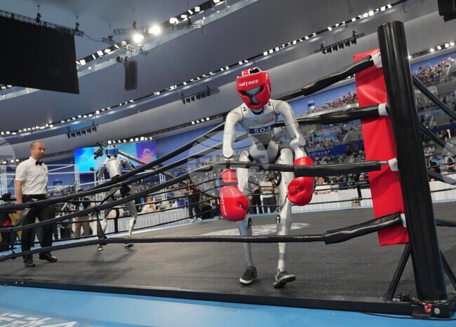 APTOPIX China Humanoid Robot Games