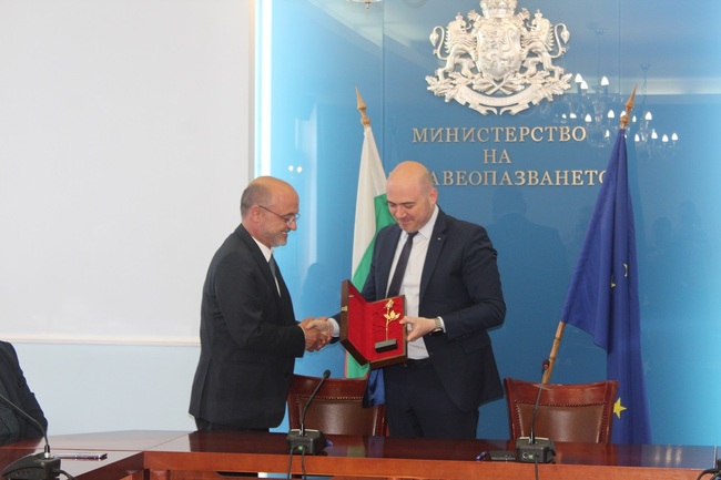 В Министерството на здравеопазването се подписа Меморандум за сътрудничество с Област Бургас
