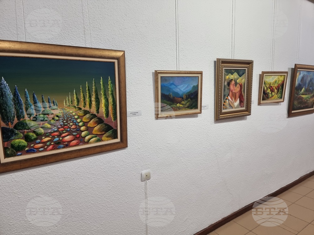 Смолян - художествена изложба - Клуб на дейците на културата