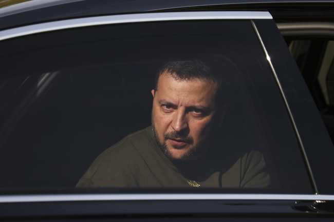Ръководството на Украйна се опасява, че контраофанзивата няма да отговори на надеждите на Запада, пише в. "Вашингтон пост"