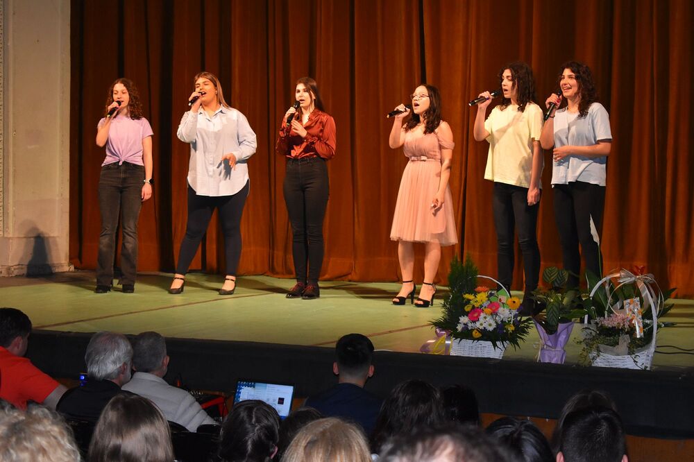 Община Разград: Заместник-кметовете Добрин Добрев и Мирослав Грънчаров бяха гости на патронния празник на ПГПЧЕ “Екзарх Йосиф“