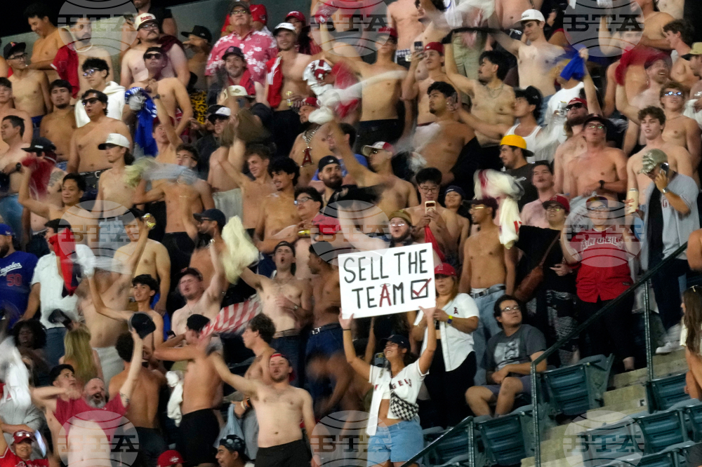 Yankees Angels Kroenke Baseball