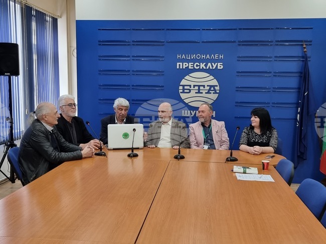 Национален пресклуб на БТА Шумен - конференция в Плиска - пресконференция