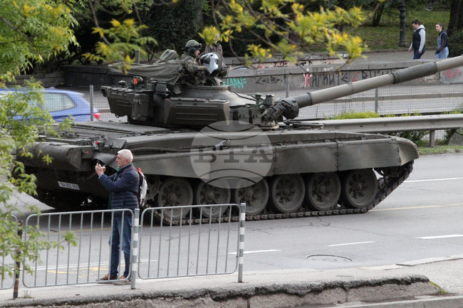 Бойна техника - придвижване