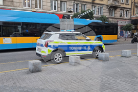 Площад „Славейков“ - полицейско присъствие