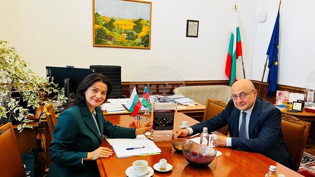 Bulgaria, Azerbaijan Discuss Closer Tourism Cooperation and Restoring Direct Flights