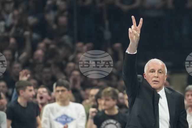 Гръцкият ПАОК е вариант за нов отбор на сръбския баскетболен треньор Желко Обрадович