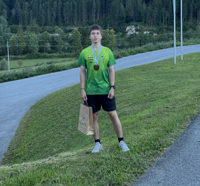 Climber Lachezar Daskalov Earns Bronze at Europe Youth Series in Austria