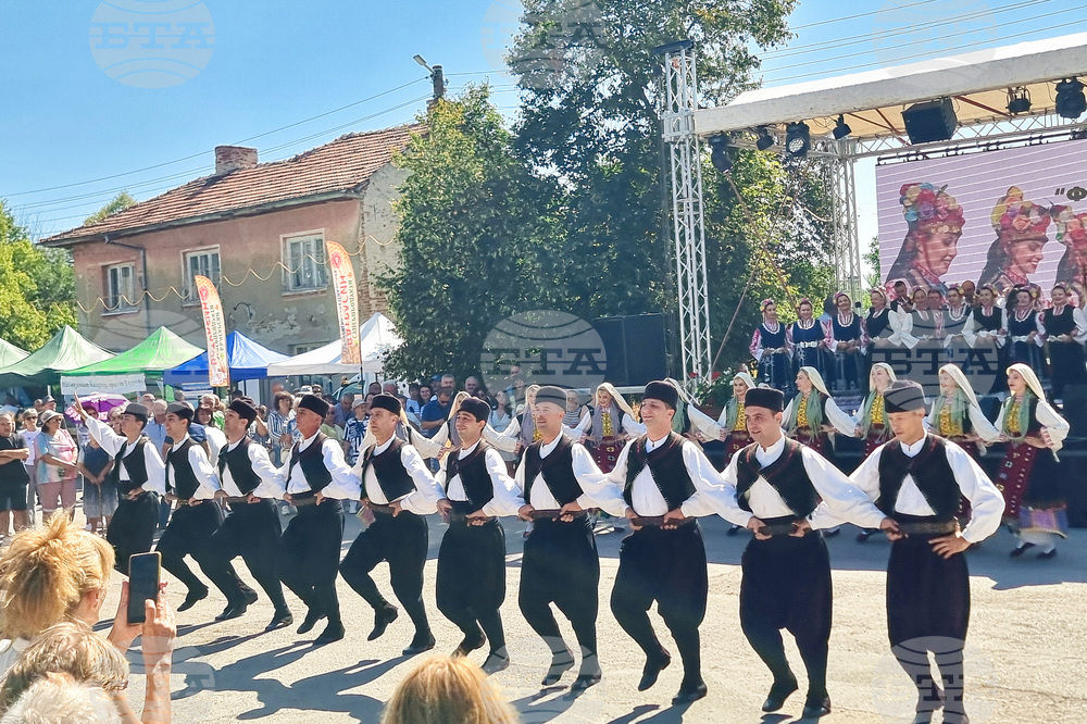 Село Долни Раковец - „Чесън фест“