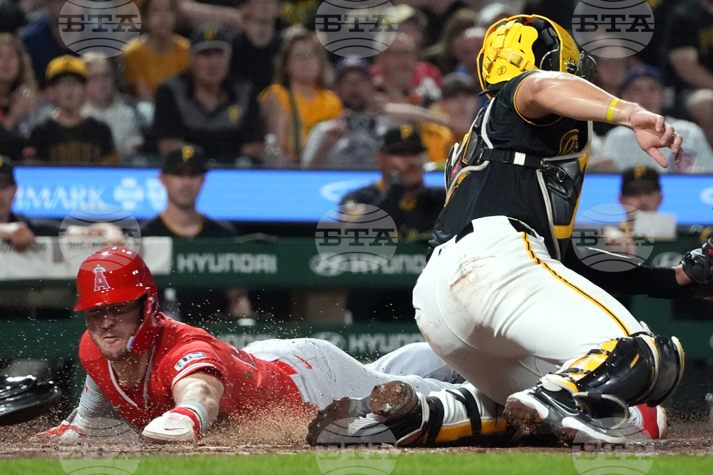 Angels Pirates Baseball