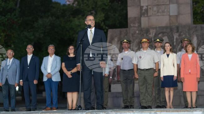 С тържествена проверка – заря и концерт на ансамбъл „Българе“ Чирпан отбеляза своя празник
