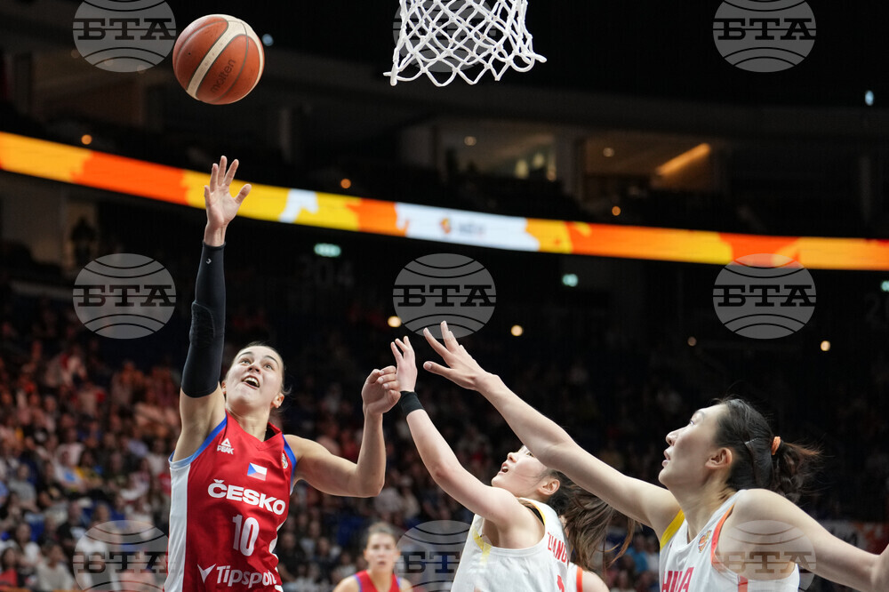 WCup Czechia China Basketball