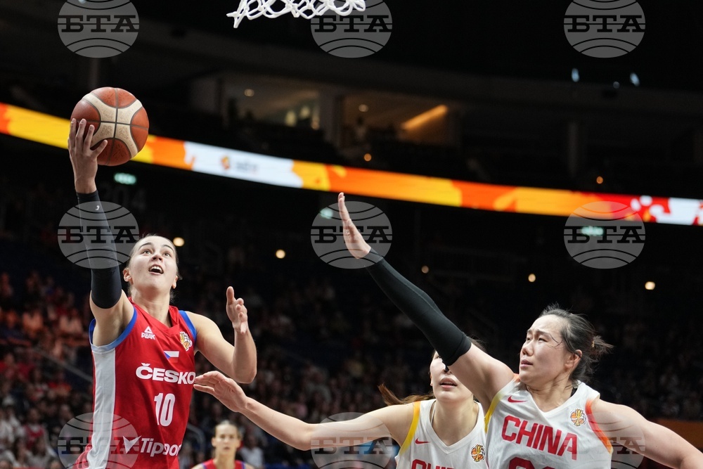 WCup Czechia China Basketball