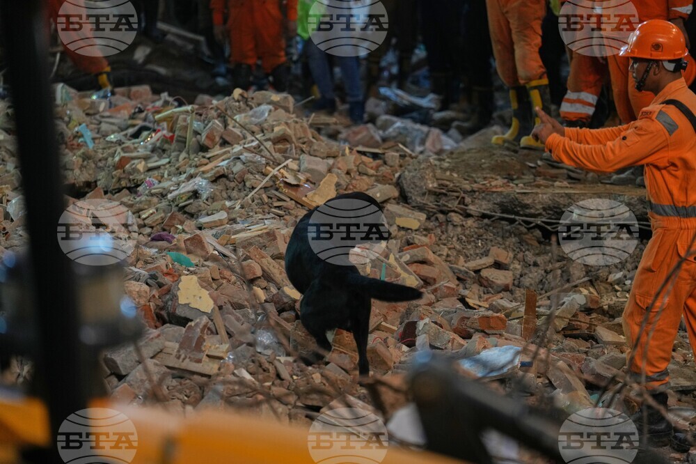 India Building Collapse