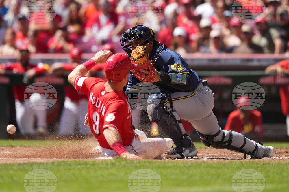 Brewers Reds Baseball