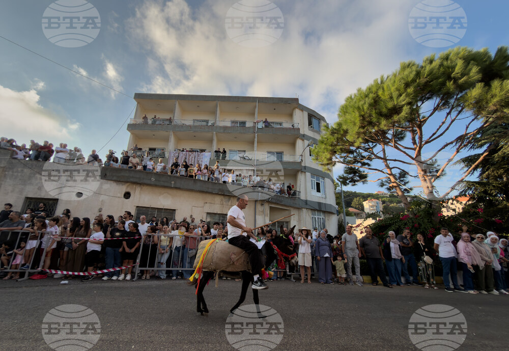 Lebanon Donkey Racing