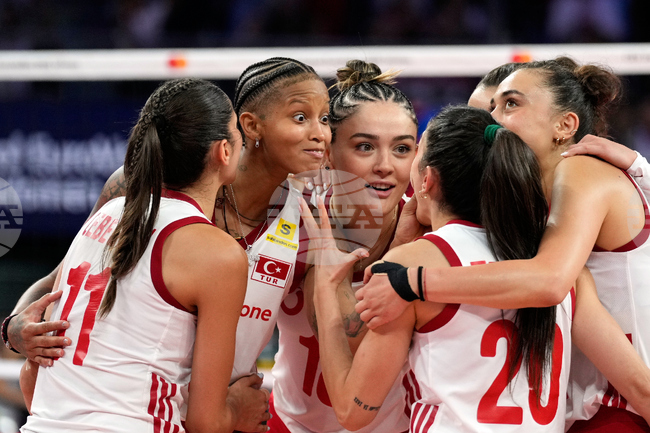 APTOPIX Turkey Italy Volleyball