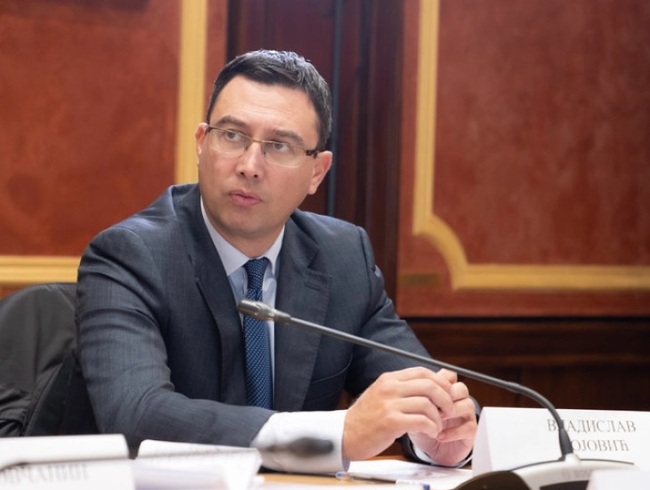 МИНА: Депутат и кмет от черногорската Демократична народна партия ще присъстват на погребението на Ратко Младич