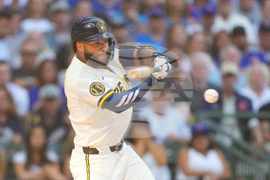 Cubs Brewers Baseball