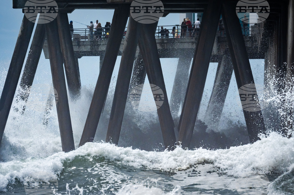 APTOPIX Extreme Weather California Storms