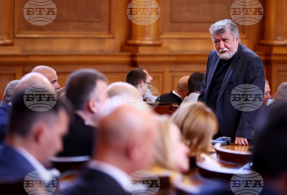 Парламент - заседание - Вежди Рашидов