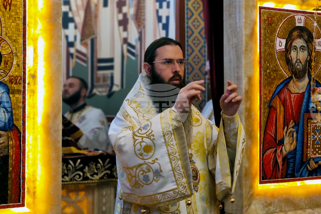 Сливенският митрополит Арсений призова за почит към живота, семейството и майчинството на храмовия празник на Кабиленския манастир