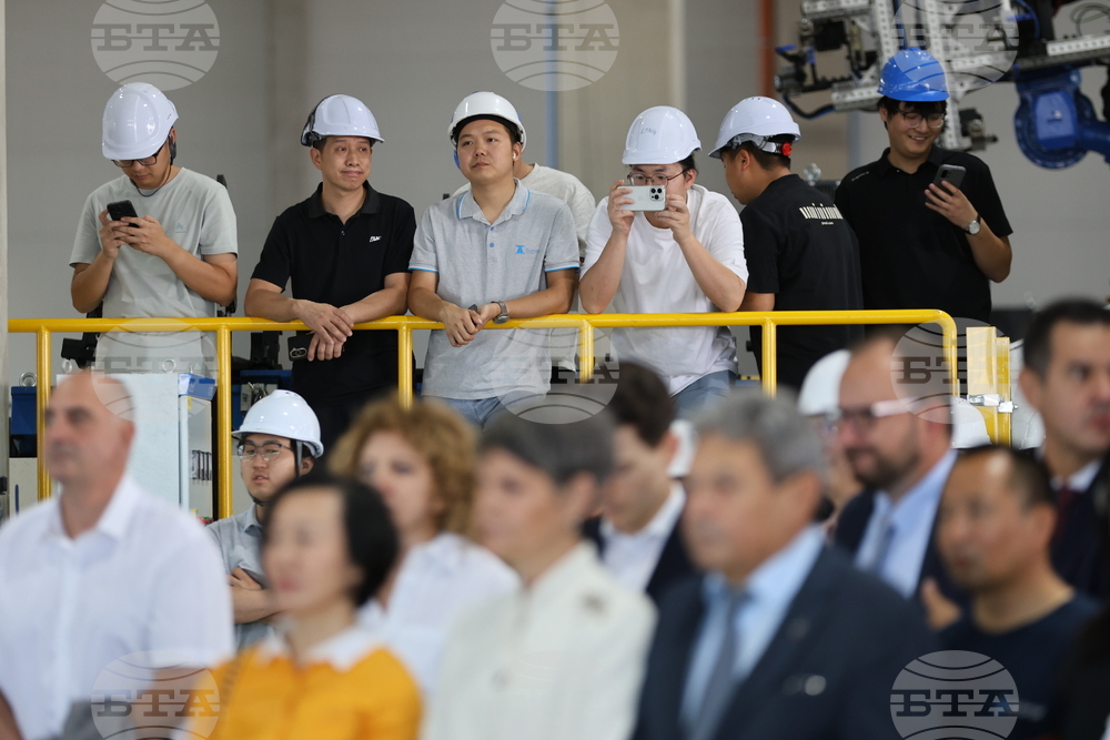 Село Радиново - официално откриване на разширението на високотехнологичния завод на „ZS EUROPE“