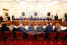 Парламент - ГЕРБ-СДС - "Възраждане" - разговори