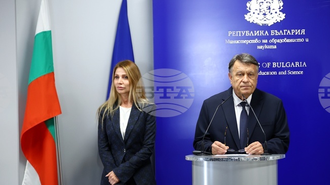 Министерството на образованието и науката представи данните за България от международното изследване PISA 2025