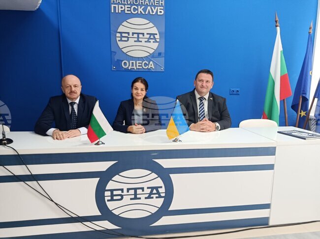Подкрепата на България към българската общност в Украйна е изключително важна