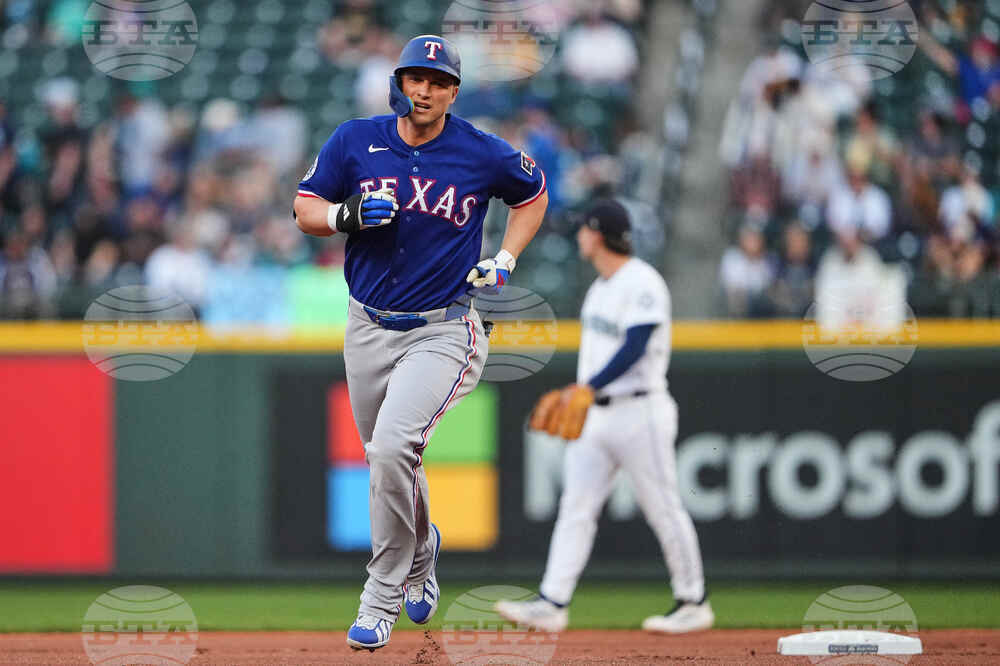 Rangers Mariners Baseball